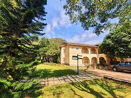 Palazzo Pavone Gallery & Resort