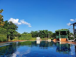 Palazzo Pavone Gallery & Resort