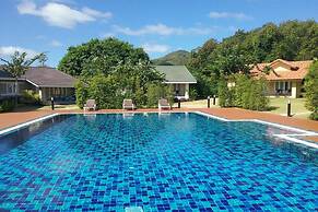 Palazzo Pavone Gallery & Resort