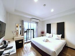 Bangkok River Loka Hotel