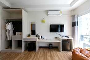 Bangkok River Loka Hotel