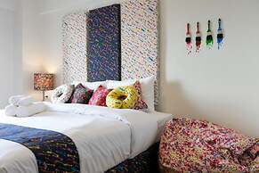 Bangkok River Loka Hotel