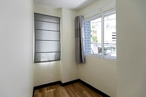 Bangkok River Loka Hotel