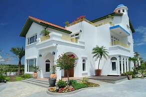 Sunlax B&B