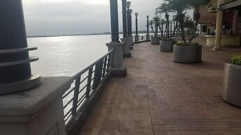 River View suites Puerto Santa Ana gye