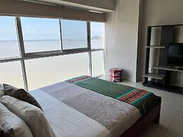 River View suites Puerto Santa Ana gye