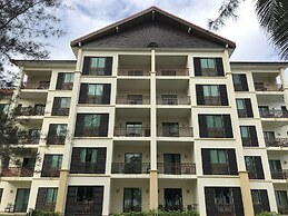 Sunset Seaview Beach Villas & Spa Suites at Nexus Karambunai