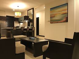 Sunset Seaview Beach Villas & Spa Suites at Nexus Karambunai