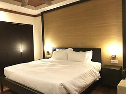 Sunset Seaview Beach Villas & Spa Suites at Nexus Karambunai