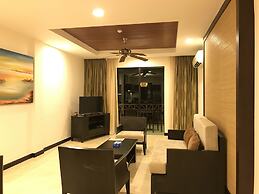 Sunset Seaview Beach Villas & Spa Suites at Nexus Karambunai