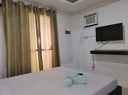 Hidden Pearl Hotel - Janus Luxury Suites