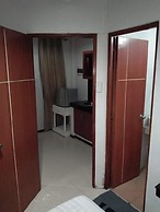 Hidden Pearl Hotel - Janus Luxury Suites