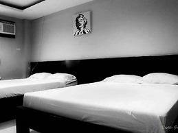 Hidden Pearl Hotel - Janus Luxury Suites