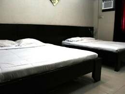 Hidden Pearl Hotel - Janus Luxury Suites