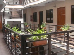 Hidden Pearl Hotel - Janus Luxury Suites