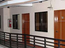 Hidden Pearl Hotel - Janus Luxury Suites