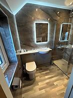 Burton Lodge Guest House and Spa