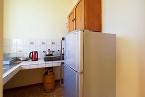 Allamanda Studios and Apartments