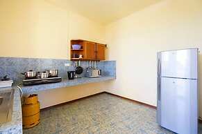 Allamanda Studios and Apartments