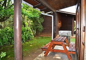 Log Cabin & Settlers Village