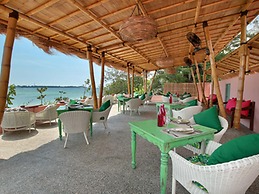 PinkCoco Gili Air - Constant Surprises & for Cool Adults Only