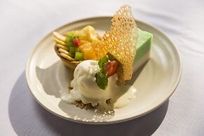 PinkCoco Gili Air - Constant Surprises & for Cool Adults Only