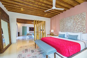 PinkCoco Gili Air - Constant Surprises & for Cool Adults Only