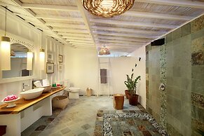 PinkCoco Gili Air - Constant Surprises & for Cool Adults Only