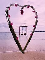 PinkCoco Gili Air - Constant Surprises & for Cool Adults Only