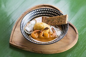 PinkCoco Gili Air - Constant Surprises & for Cool Adults Only