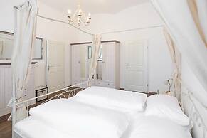 Vintagehome: Apartments by Schönbrunn