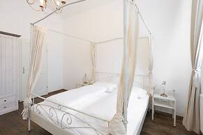 Vintagehome: Apartments by Schönbrunn