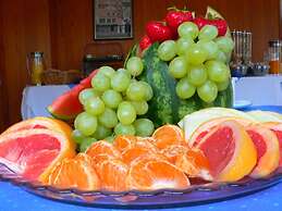 Hotel Meran Hallenbad & Sauna