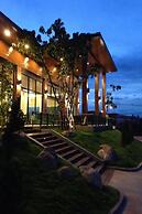 Nutchana Hill Boutique Hotel