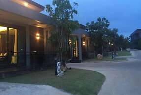 Nutchana Hill Boutique Hotel
