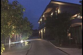 Nutchana Hill Boutique Hotel