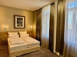 Hotel Central