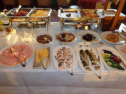 Takasaki Urban Hotel