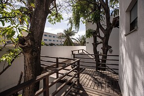 Duro Beach Garden Hotel