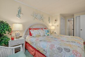 Thunder Island 161d 2 Bedroom Condo by RedAwning