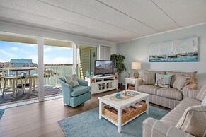 Thunder Island 161d 2 Bedroom Condo by RedAwning