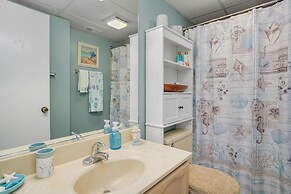 Thunder Island 161d 2 Bedroom Condo by RedAwning