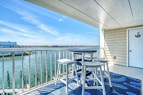 Thunder Island 161d 2 Bedroom Condo by RedAwning