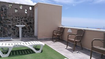 Emblema Suites - Adults Only