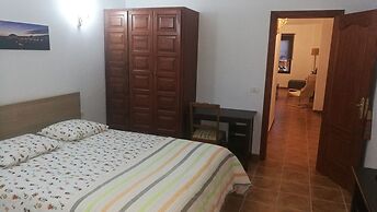 Emblema Suites - Adults Only