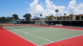 Shell Point 78 2 Bedroom Home by RedAwning