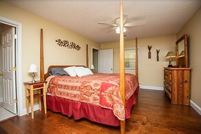 Cypress Ridge 4 Bedroom Home by RedAwning