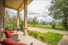 Cypress Ridge 4 Bedroom Home by RedAwning