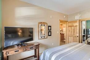 Passage Point 326 1 Bedroom Condo by RedAwning