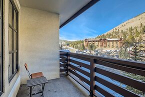 Passage Point 326 1 Bedroom Condo by RedAwning